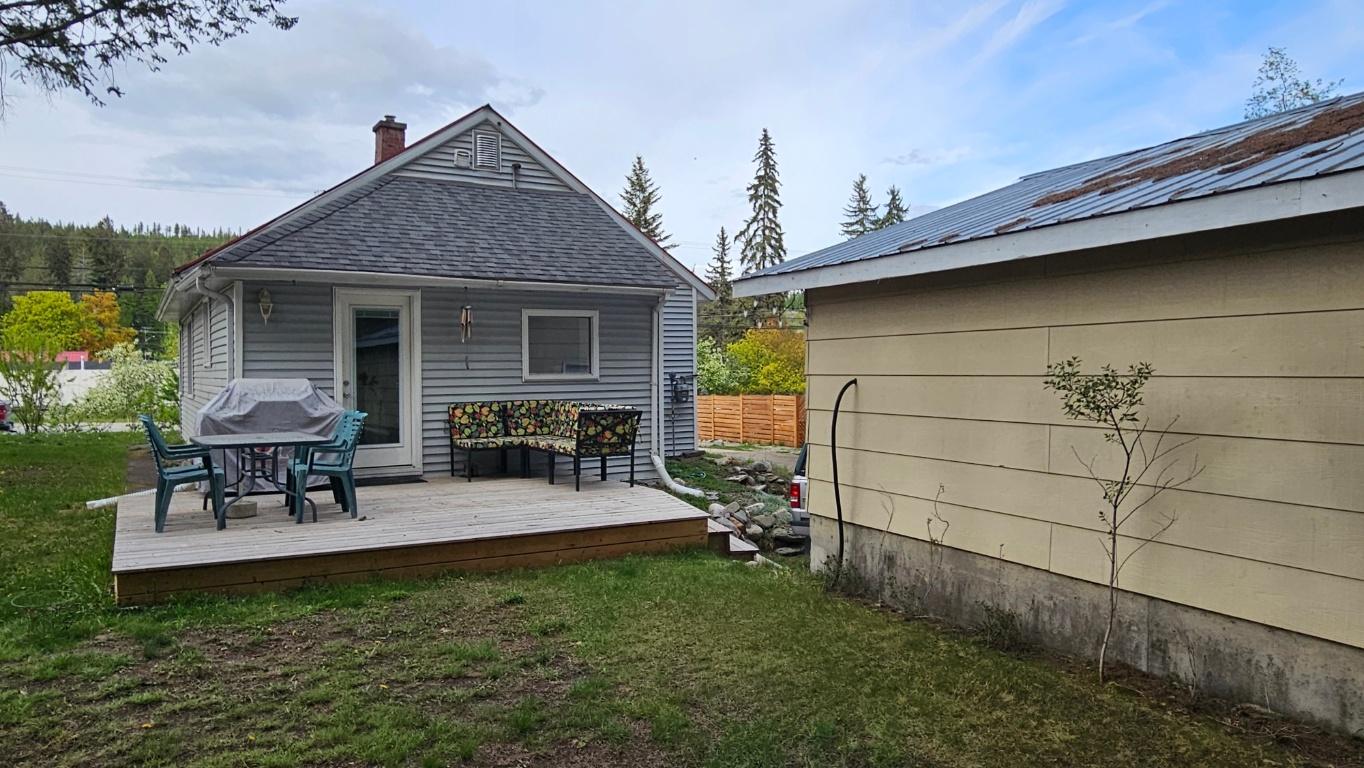 









2445


Warren

Avenue,
Kimberley,




BC
V1A 1T2

