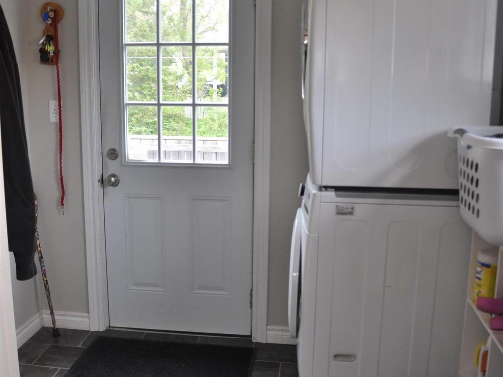 












33 Caldwell Avenue

,
Kentville,




NS
B4N 2C7

