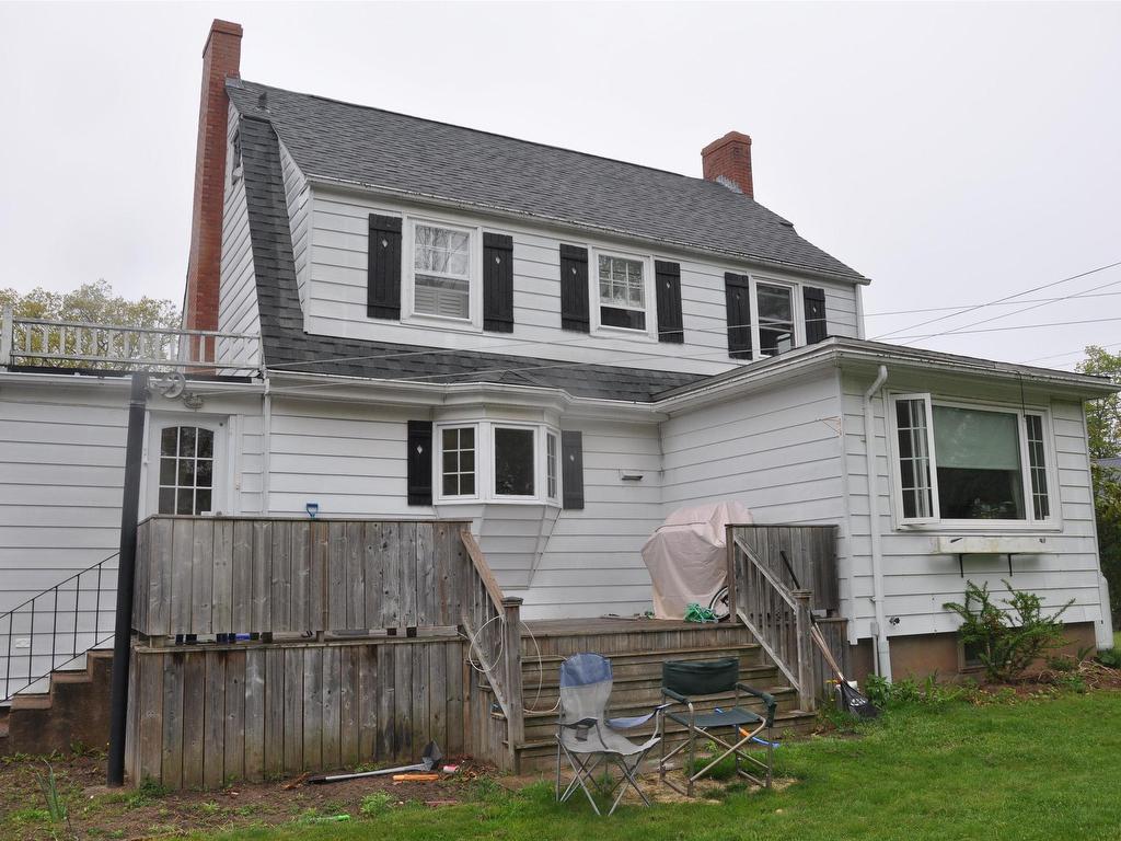












33 Caldwell Avenue

,
Kentville,




NS
B4N 2C7

