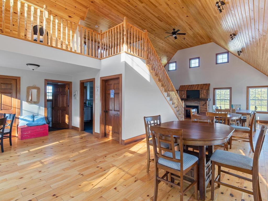 












60 177 Schoolhouse Lane

,
Stanley Bridge,




PE
C0A 1E0

