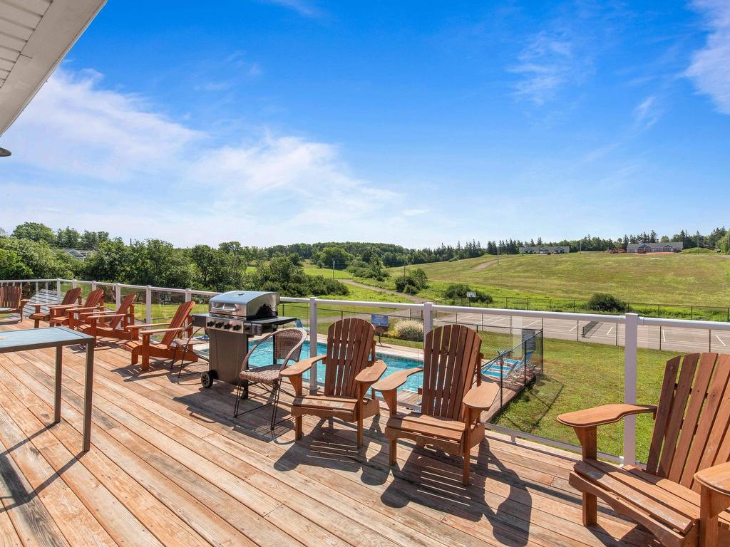 












60 177 Schoolhouse Lane

,
Stanley Bridge,




PE
C0A 1E0

