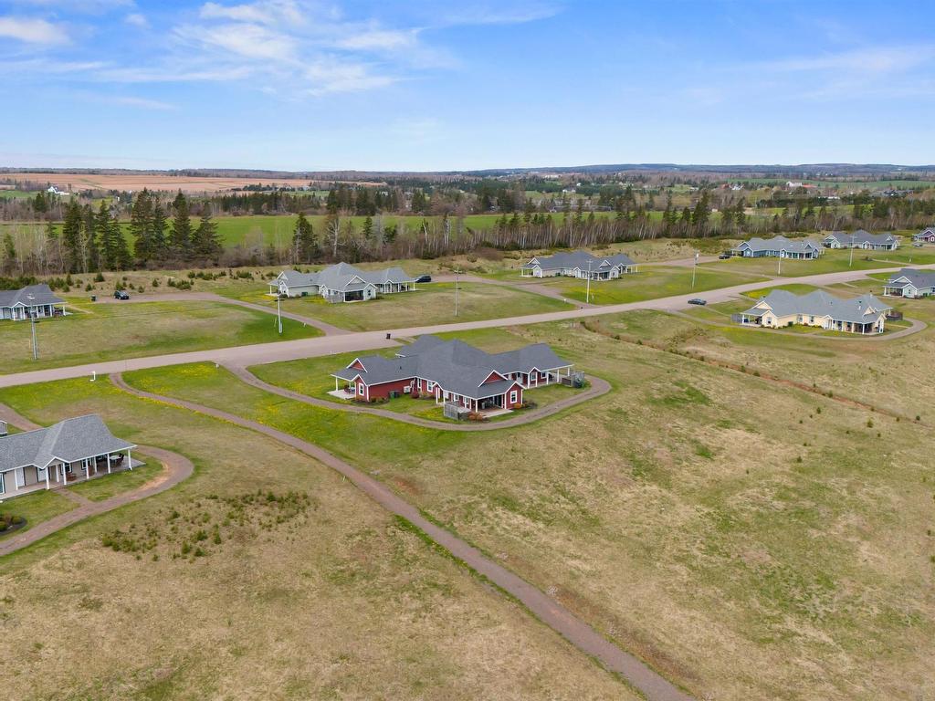 












60 177 Schoolhouse Lane

,
Stanley Bridge,




PE
C0A 1E0

