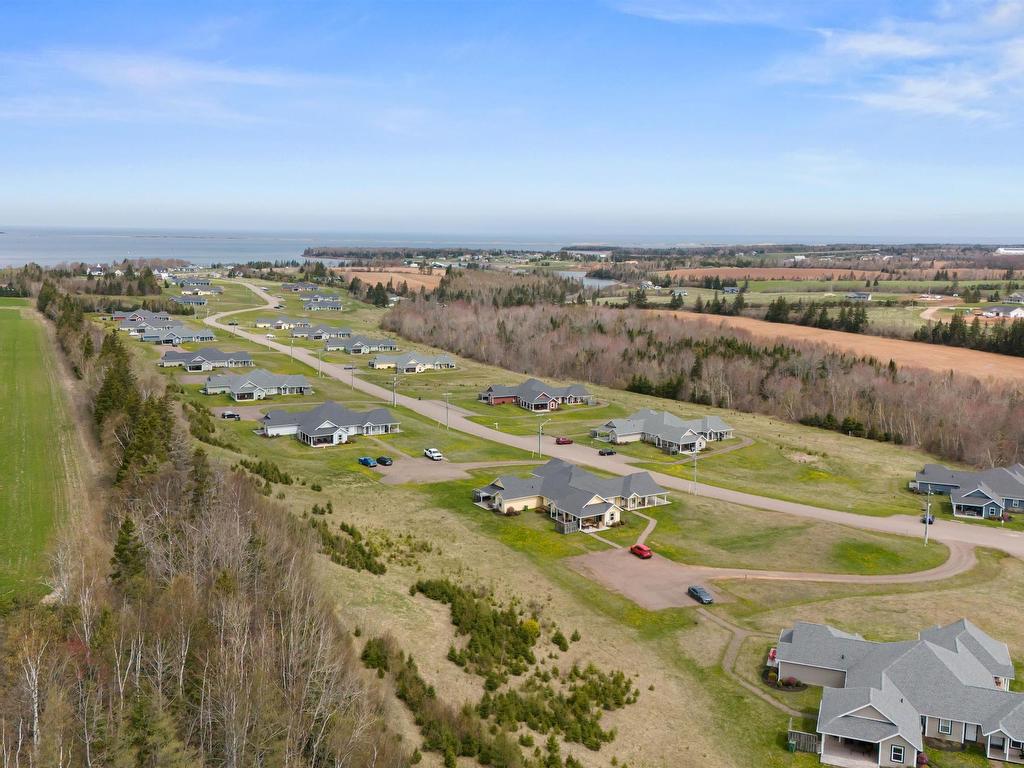 












60 177 Schoolhouse Lane

,
Stanley Bridge,




PE
C0A 1E0

