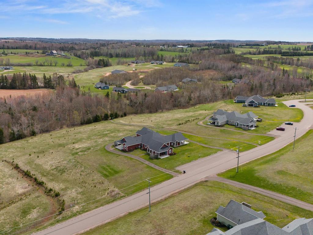 












60 177 Schoolhouse Lane

,
Stanley Bridge,




PE
C0A 1E0

