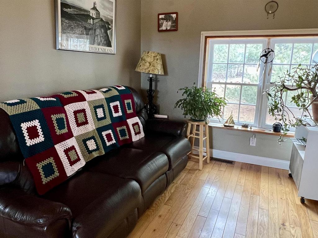 












1922 Upper River John Road, MIDDLETON

,
Middleton,




NS
B0K 1N0

