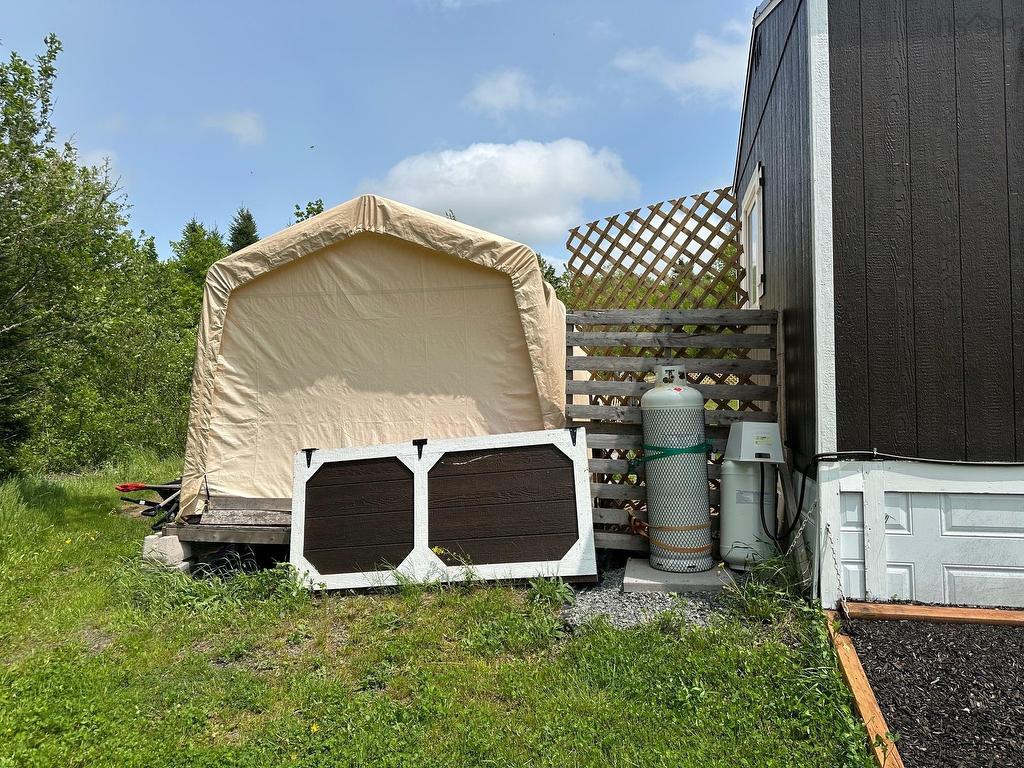












26 Highway 336

,
Newton Mills,







NS
B0N 2P0

