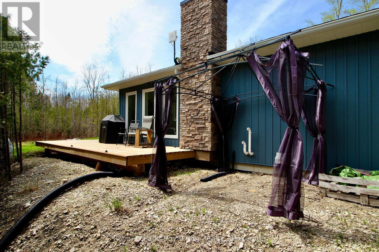 












134 MAPLE GOLF CRESCENT

,
Northern Bruce Peninsula,




Ontario
N0H2R0

