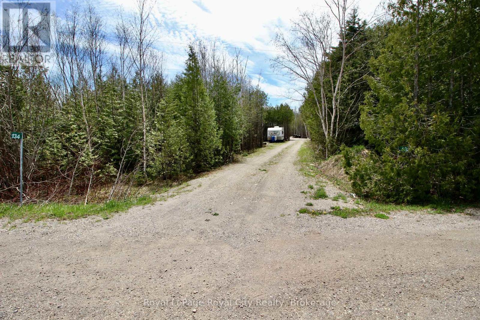 












134 MAPLE GOLF CRESCENT

,
Northern Bruce Peninsula,




Ontario
N0H2R0

