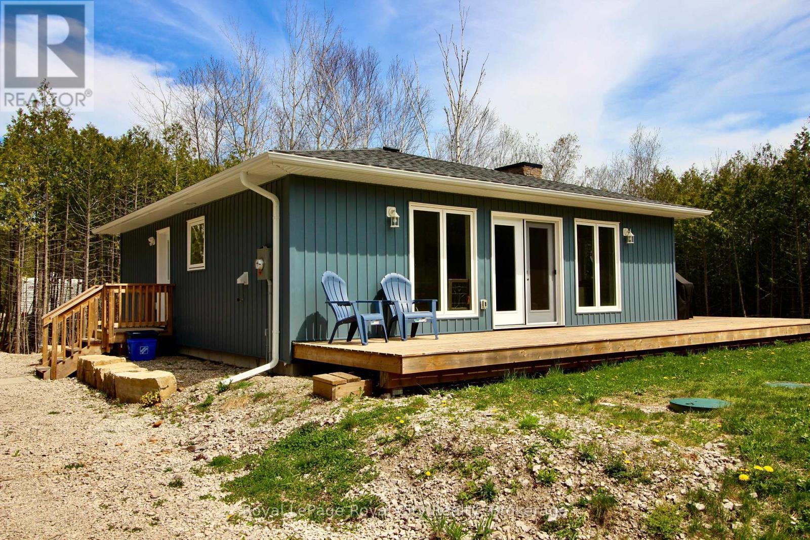 












134 MAPLE GOLF CRESCENT

,
Northern Bruce Peninsula,




Ontario
N0H2R0

