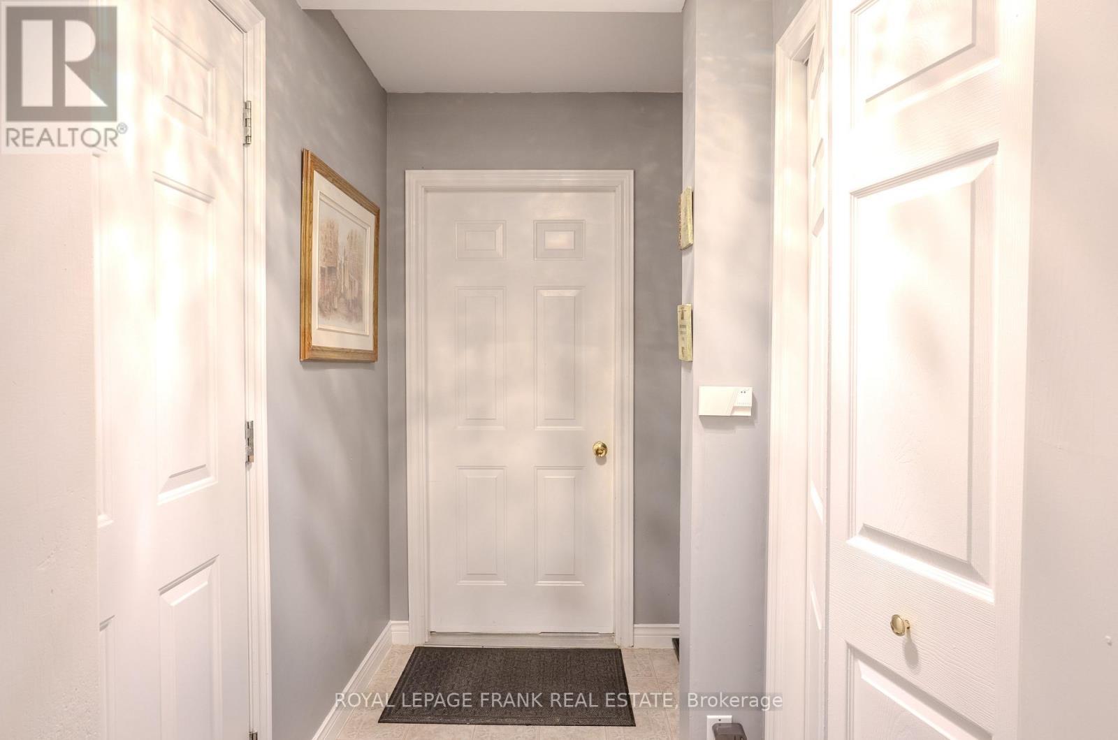 












5 HILLVIEW DRIVE

,
Kawartha Lakes (Bobcaygeon),




Ontario
K0M1A0

