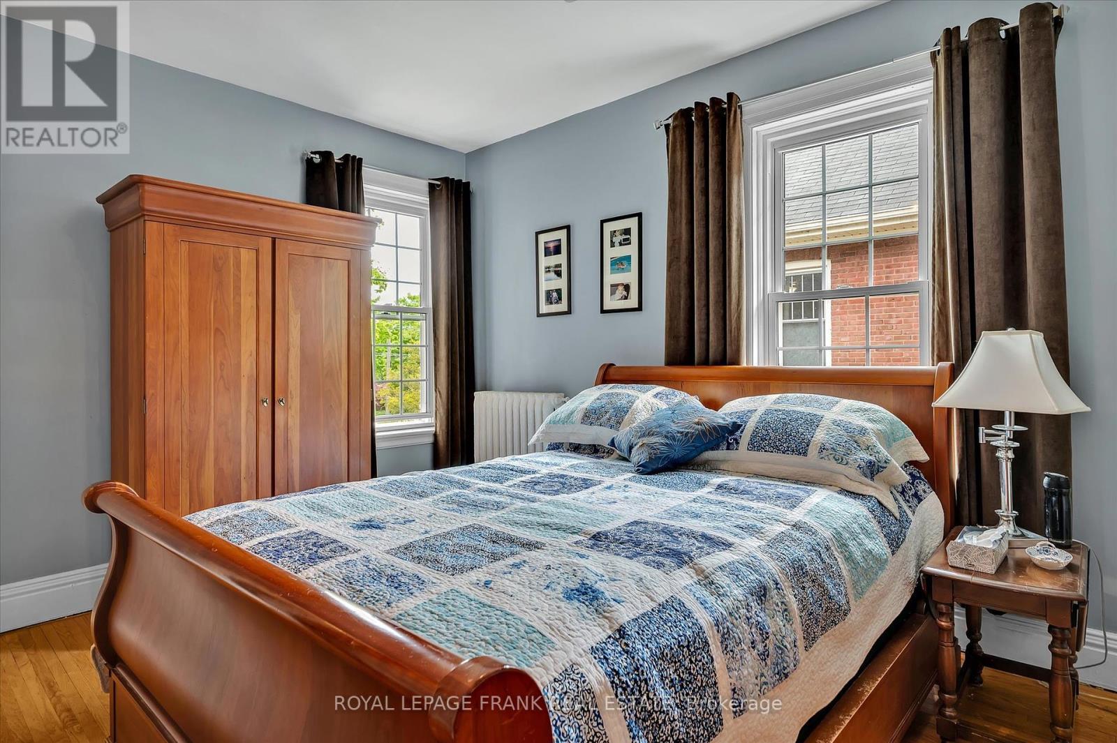 












83 BENSON AVENUE

,
Peterborough North (South),




Ontario
K9H5X8

