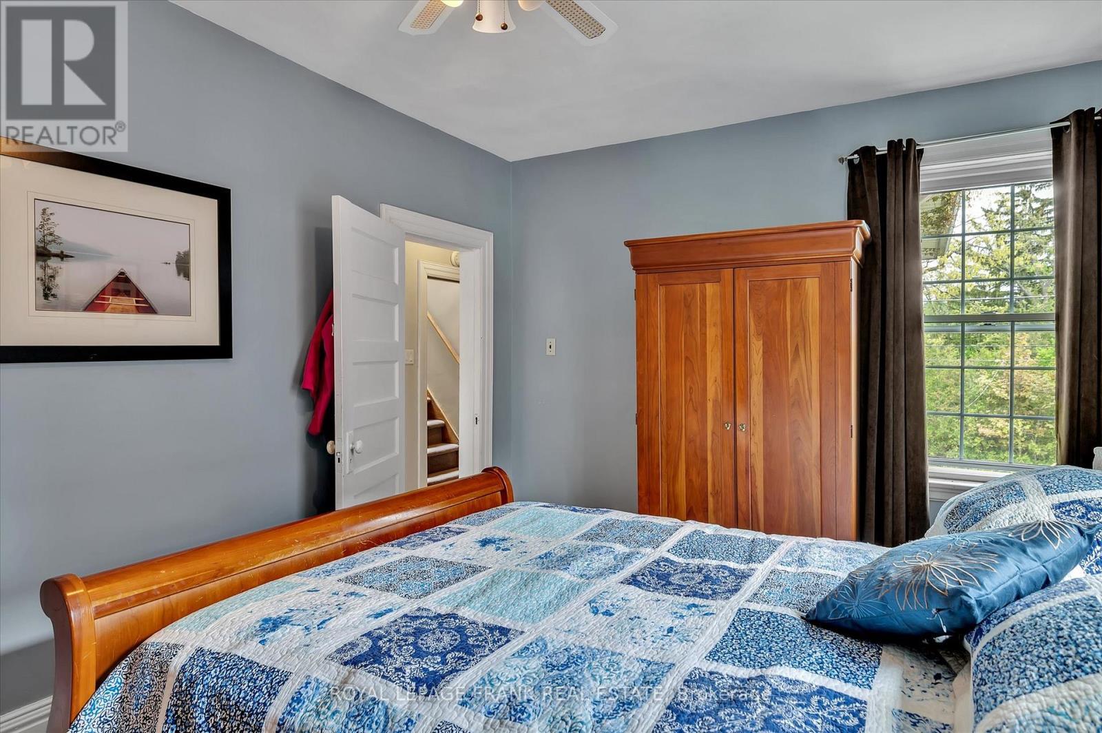 












83 BENSON AVENUE

,
Peterborough North (South),




Ontario
K9H5X8

