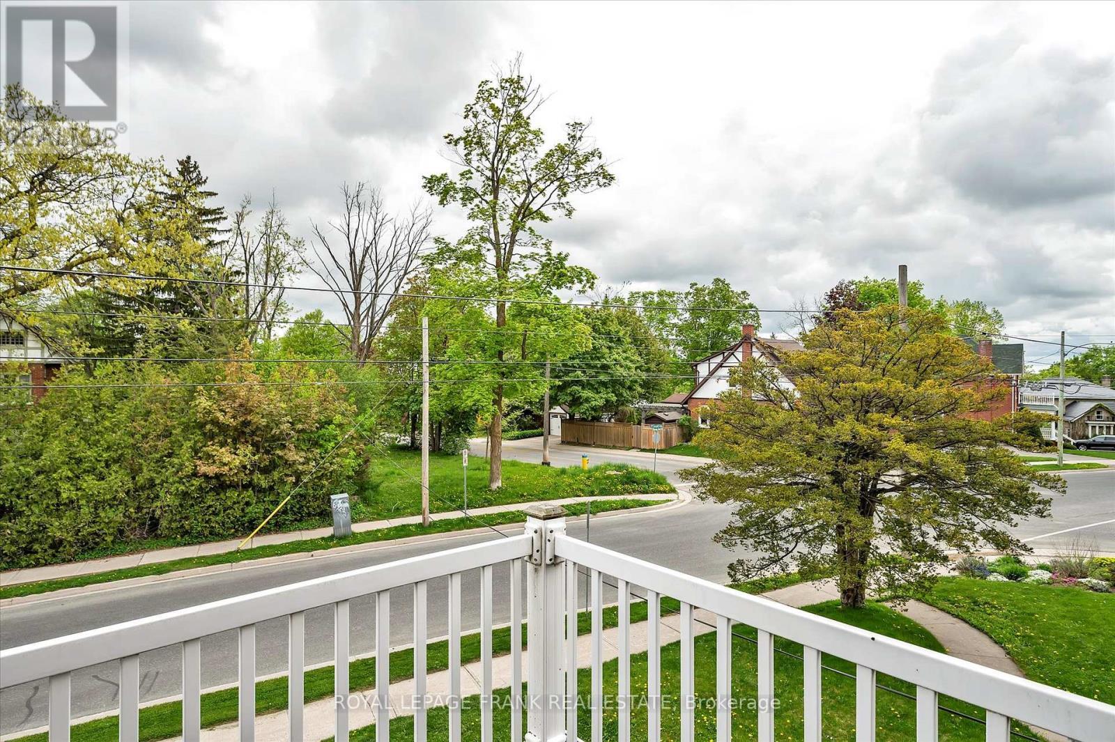












83 BENSON AVENUE

,
Peterborough North (South),




Ontario
K9H5X8

