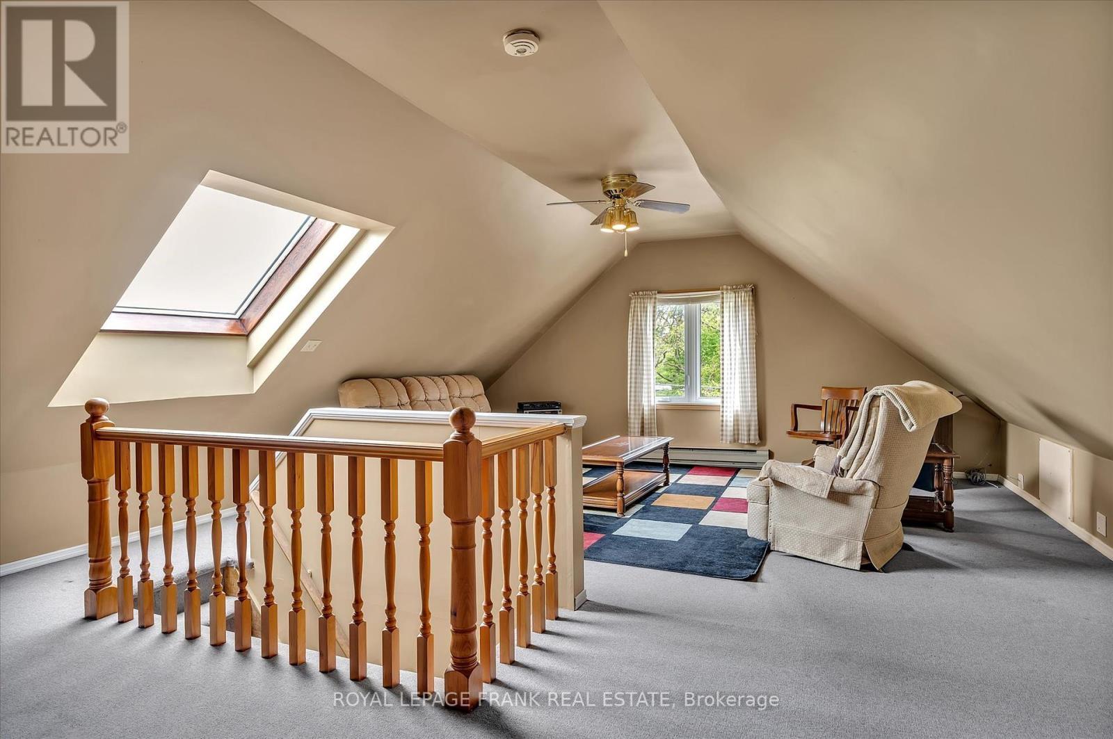 












83 BENSON AVENUE

,
Peterborough North (South),




Ontario
K9H5X8

