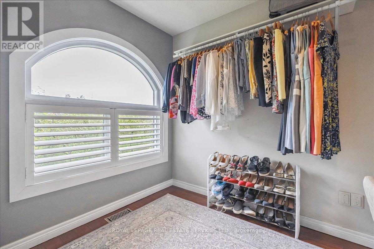 












10 - 2250 ROCKINGHAM DRIVE

,
Oakville,




Ontario
L6H6J3


