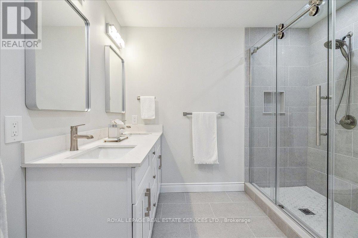 












10 - 2250 ROCKINGHAM DRIVE

,
Oakville,




Ontario
L6H6J3

