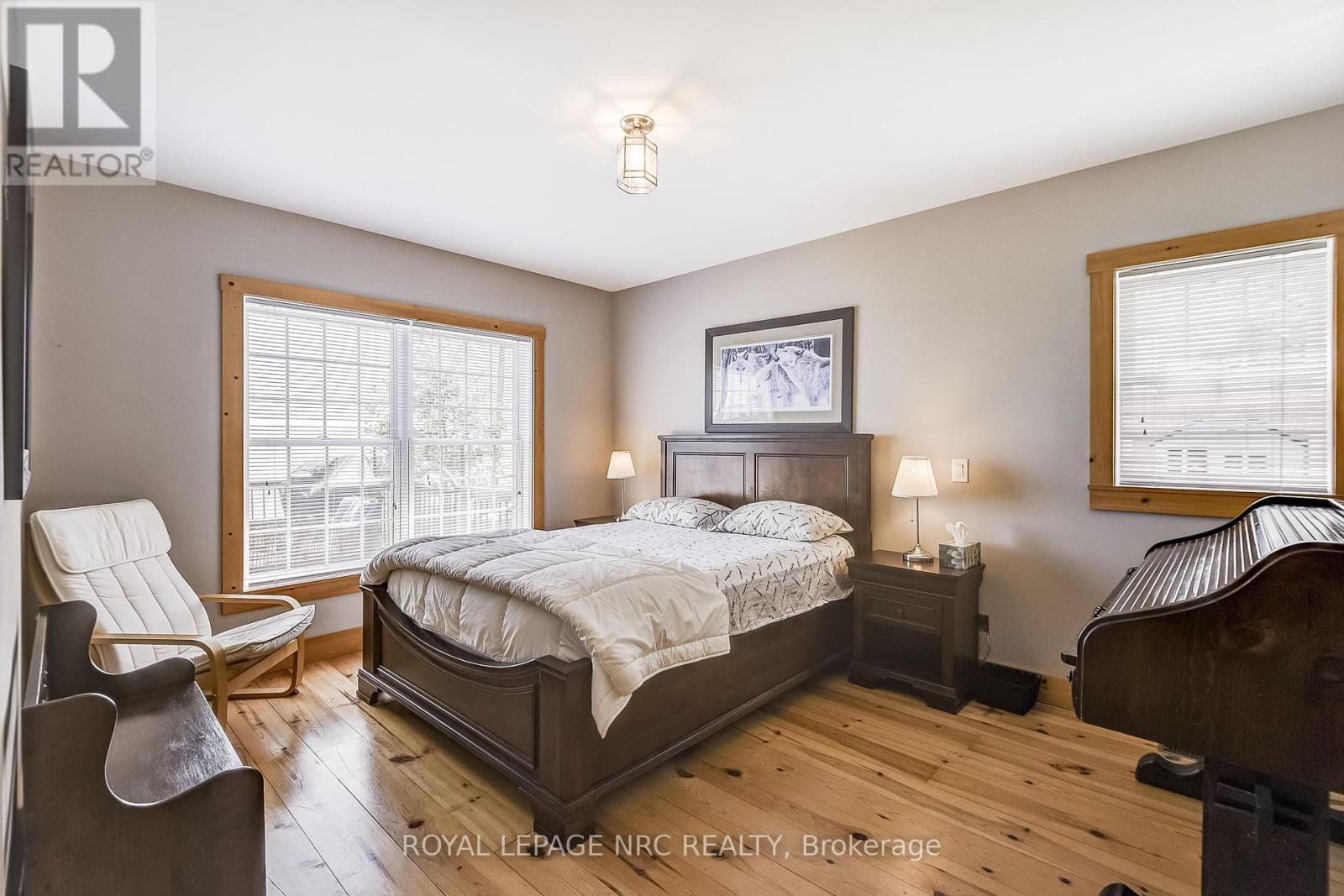 












10849 LAKESHORE ROAD W

,
Wainfleet (Lakeshore),




Ontario
L3K5V4

