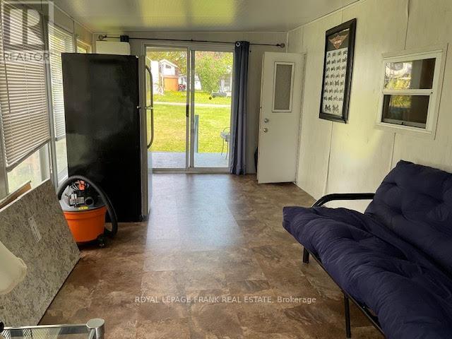 












1 GRANDVIEW AVENUE

,
Otonabee-South Monaghan,




Ontario
K0L2G0

