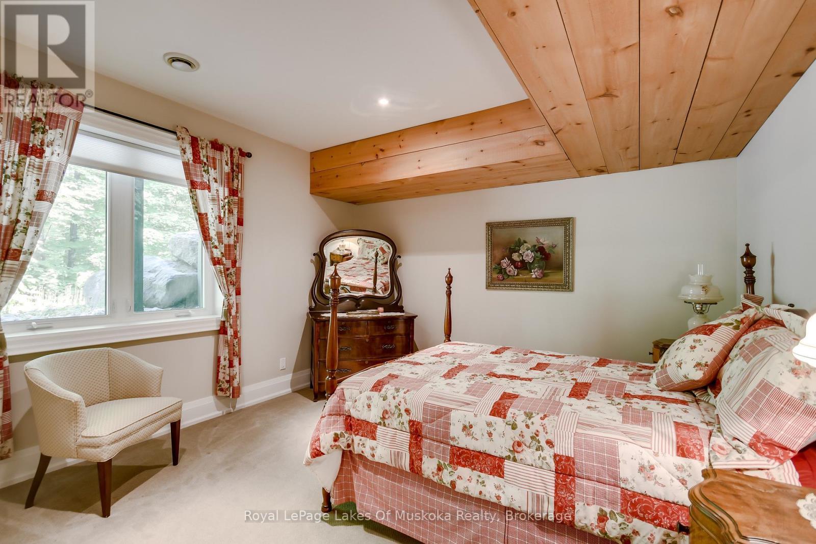 












759 WILLIAMSPORT ROAD

,
Huntsville (Chaffey),




Ontario
P1H2J4

