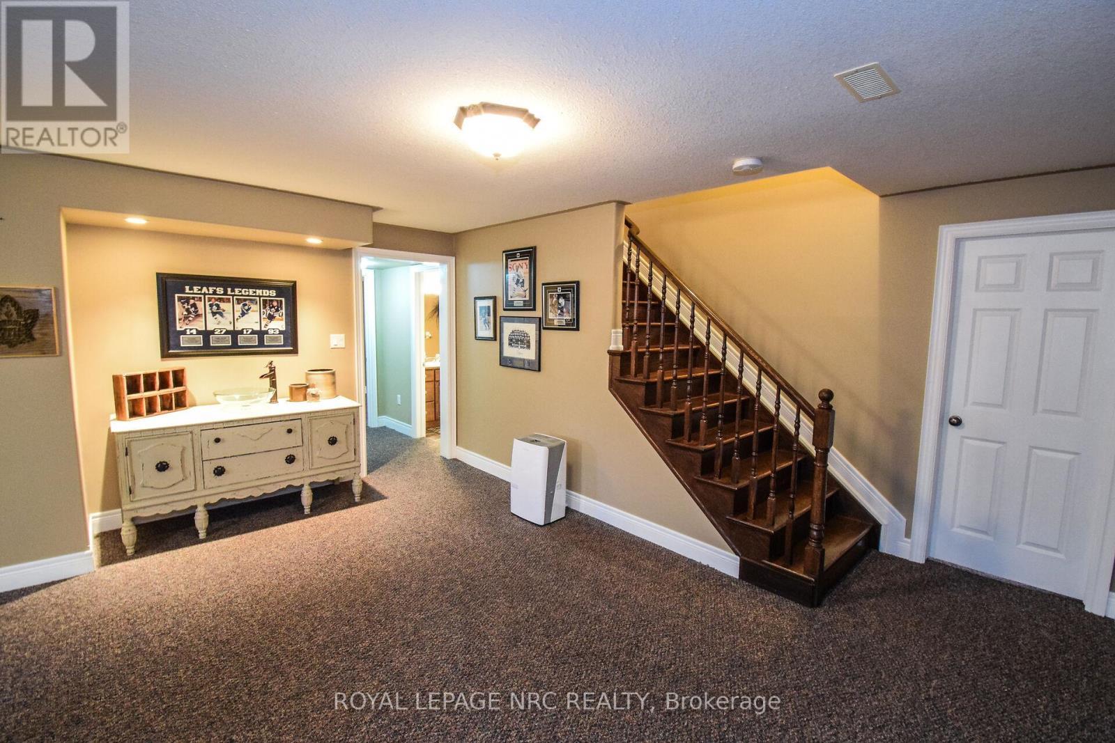 












870 CENTRALIA AVENUE N

,
Fort Erie (Ridgeway),




Ontario
L0S1N0

