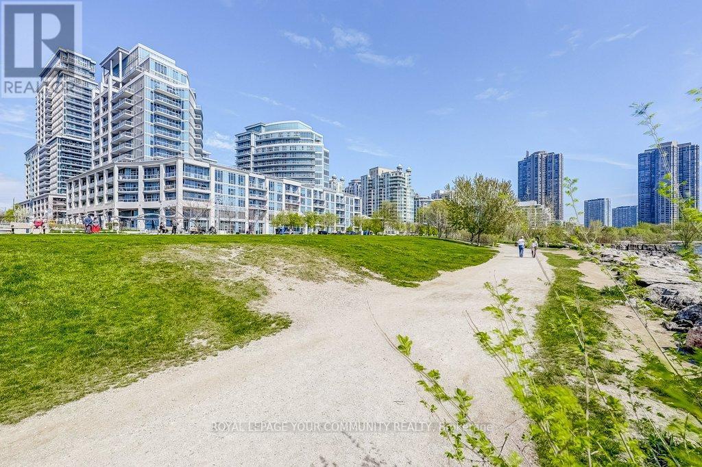 












806 - 58 MARINE PARADE DRIVE

,
Toronto,




Ontario
M8V0A3

