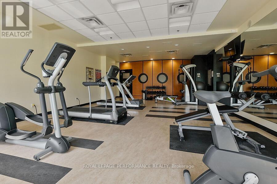 












75 CLEARY AVENUE

,
Ottawa,




Ontario
K2A1R8

