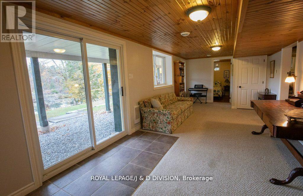 












50 FIRE ROUTE 10B

,
North Kawartha,




Ontario
K0L3E0

