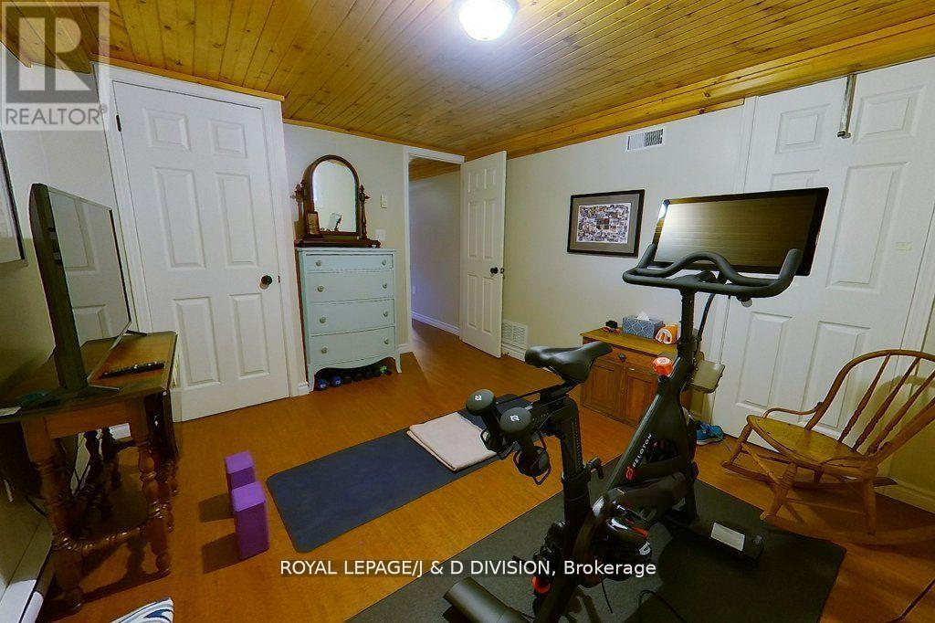 












50 FIRE ROUTE 10B

,
North Kawartha,




Ontario
K0L3E0

