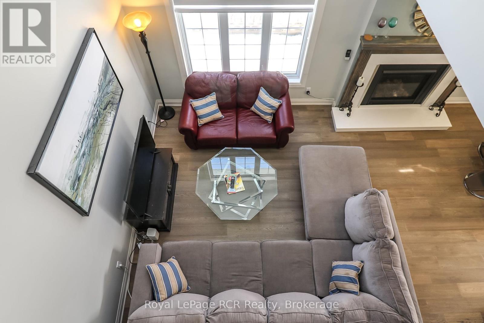 












22 - 162 SETTLERS WAY

,
Blue Mountains,




Ontario
L9Y0M4

