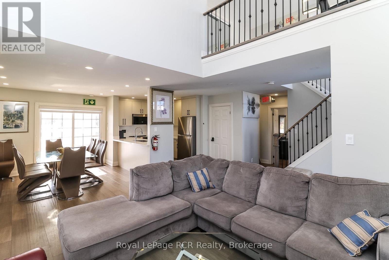 












22 - 162 SETTLERS WAY

,
Blue Mountains,




Ontario
L9Y0M4

