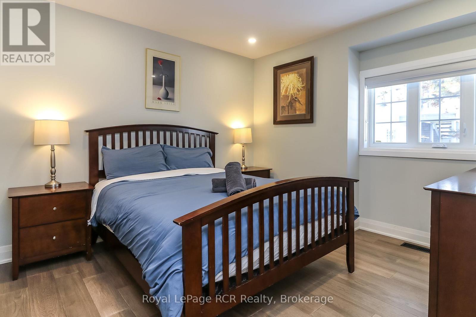 












22 - 162 SETTLERS WAY

,
Blue Mountains,




Ontario
L9Y0M4

