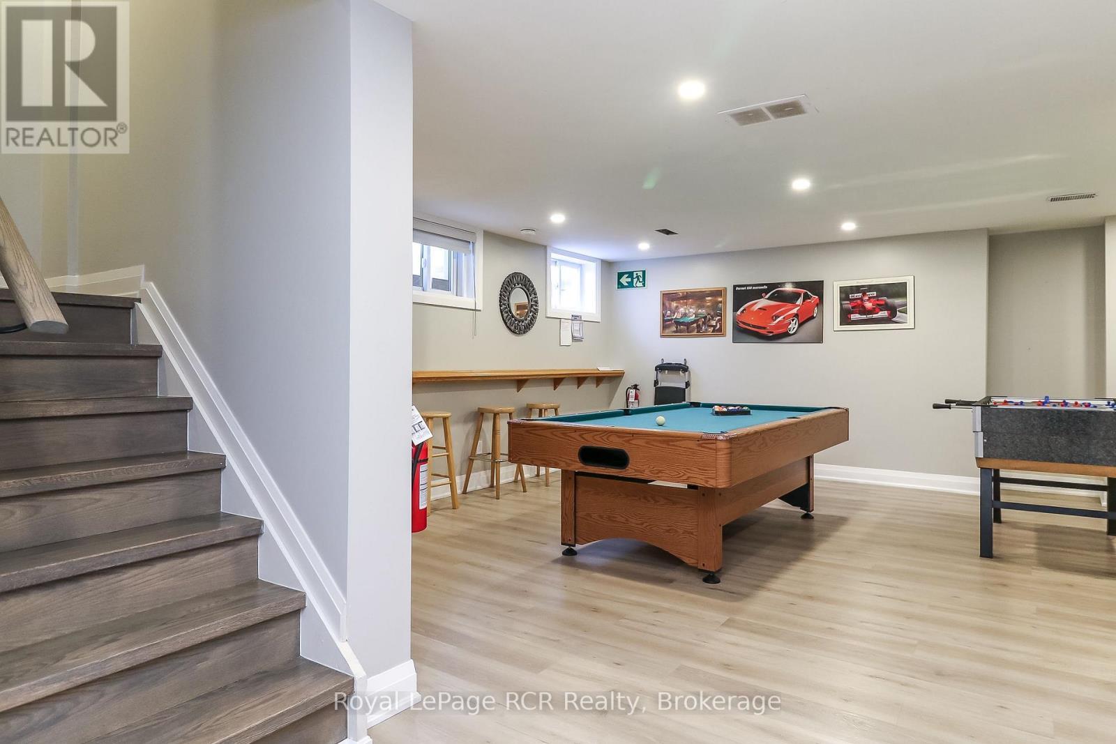 












22 - 162 SETTLERS WAY

,
Blue Mountains,




Ontario
L9Y0M4

