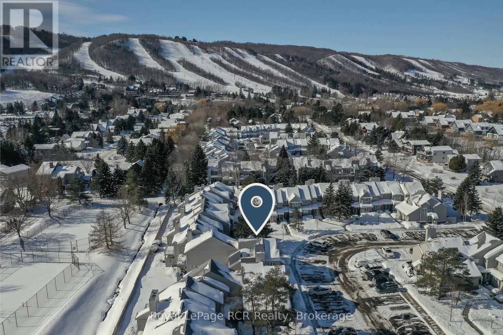 












22 - 162 SETTLERS WAY

,
Blue Mountains,




Ontario
L9Y0M4

