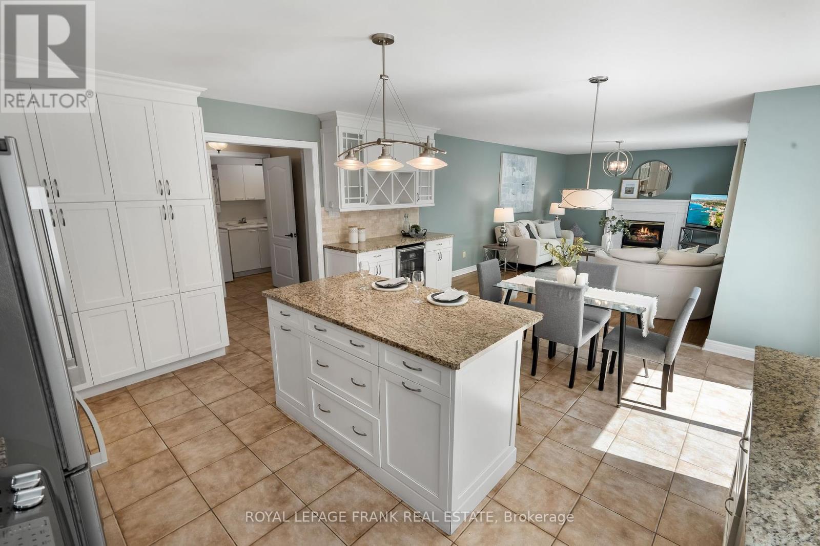 












20 GALLOWAY CRESCENT

,
Uxbridge,




Ontario
L9P1W8

