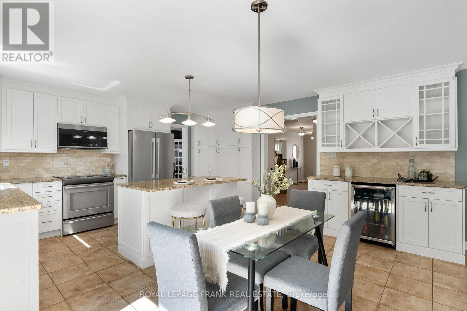 












20 GALLOWAY CRESCENT

,
Uxbridge,




Ontario
L9P1W8

