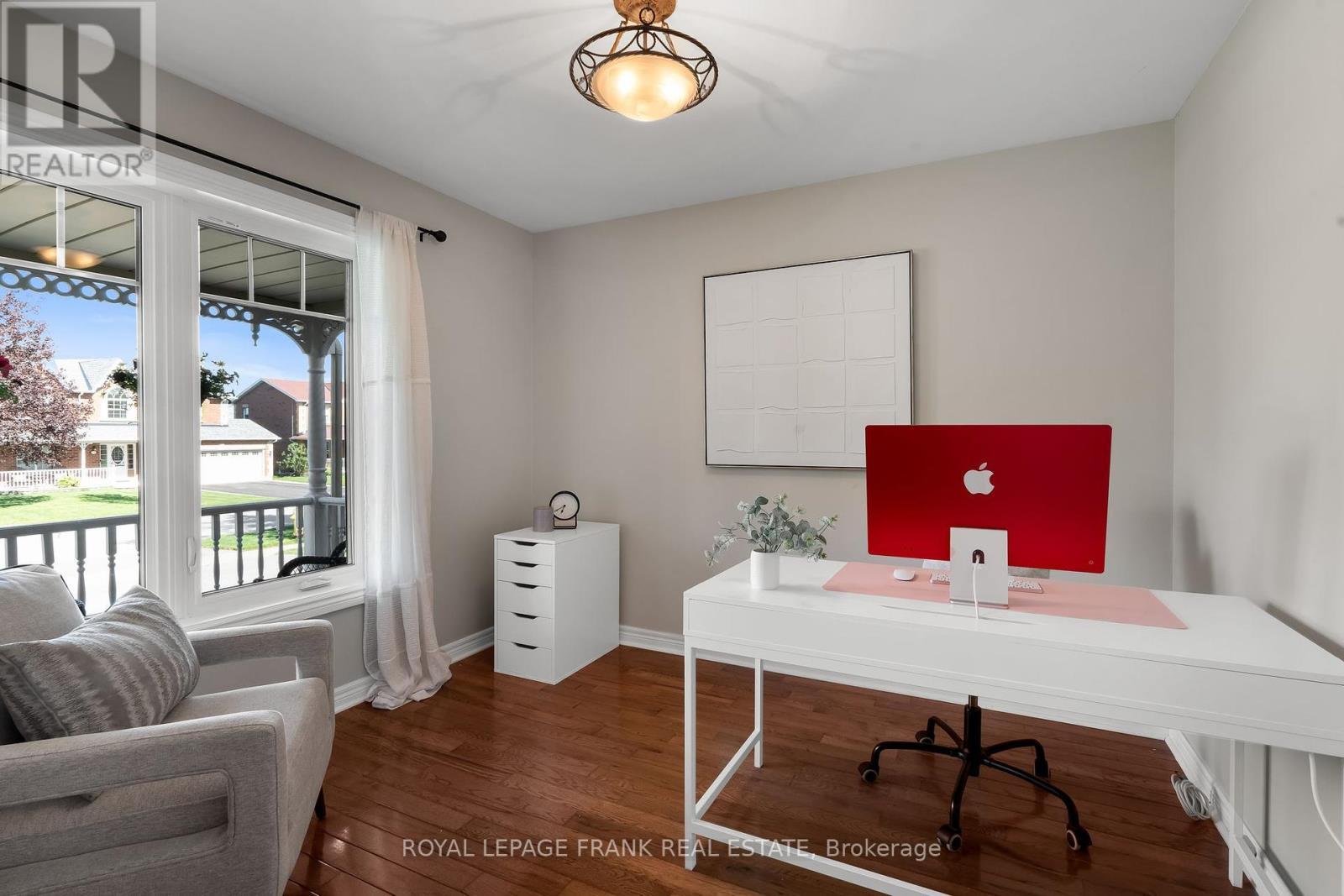 












20 GALLOWAY CRESCENT

,
Uxbridge,




Ontario
L9P1W8

