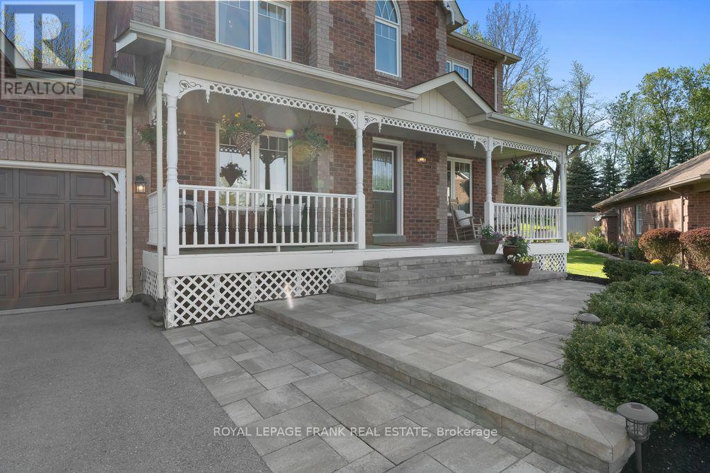 












20 GALLOWAY CRESCENT

,
Uxbridge,




Ontario
L9P1W8

