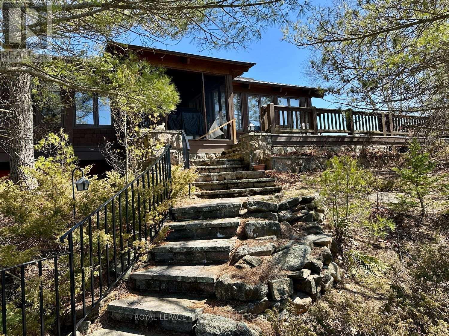 












1 A52 ISLAND

,
The Archipelago,




Ontario
P0G1K0

