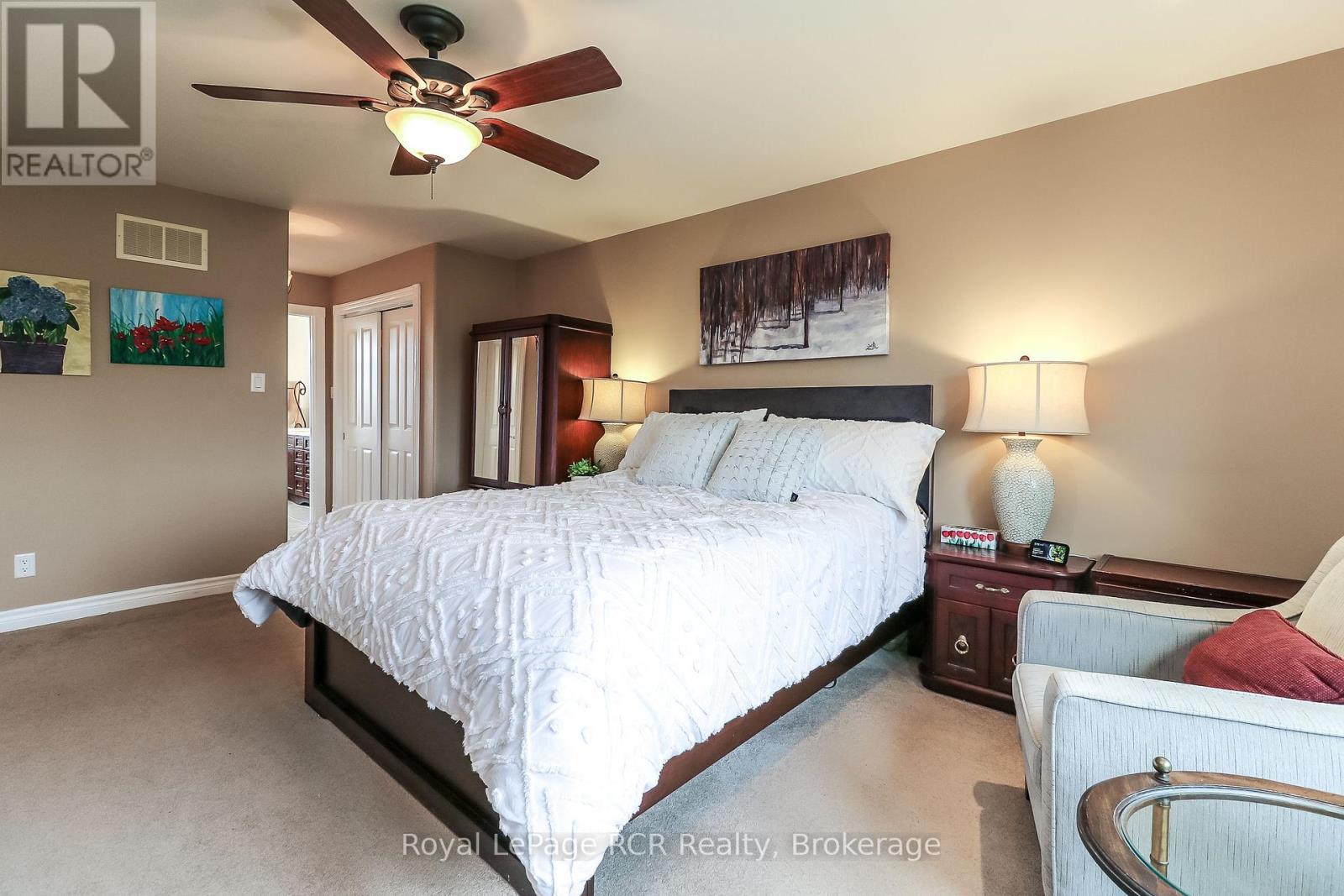 












82 STANLEY STREET

,
Collingwood,




Ontario
L9Y0G7

