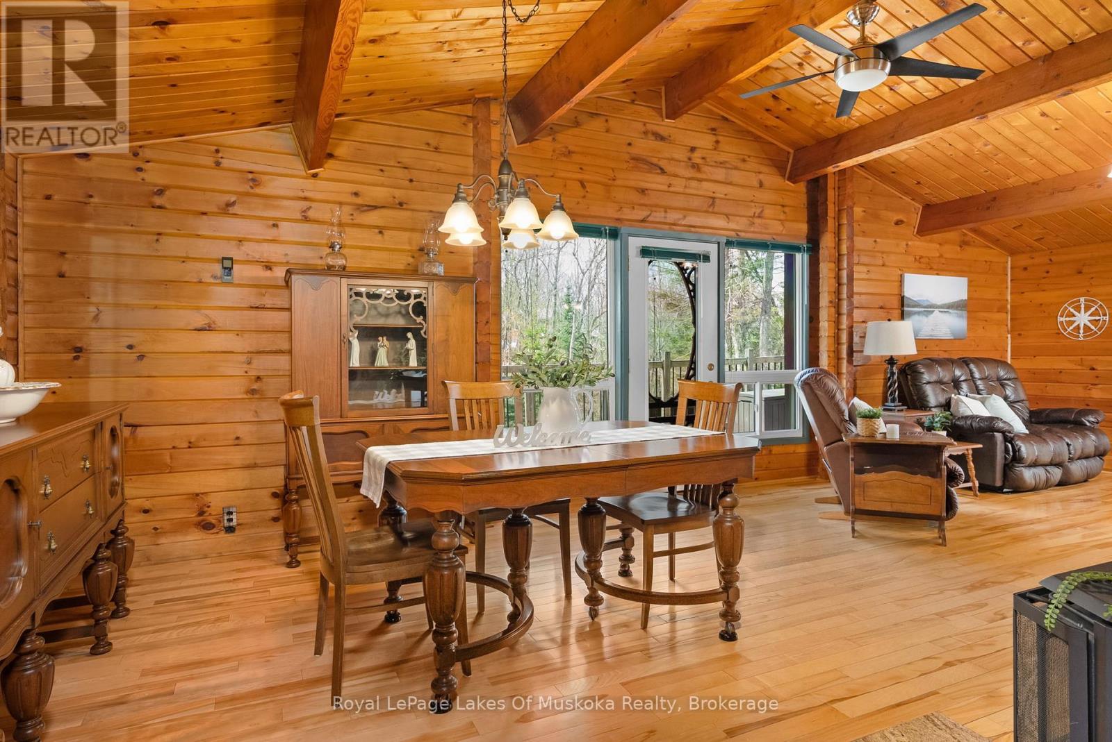 












71 VICTORIA STREET

,
Magnetawan,




Ontario
P0A1P0


