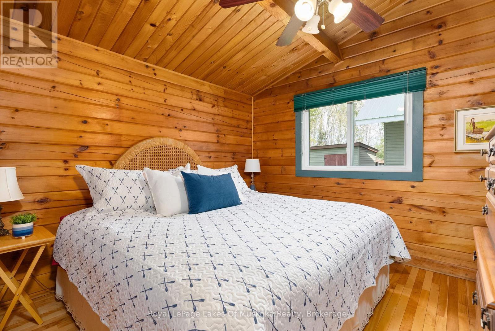












71 VICTORIA STREET

,
Magnetawan,




Ontario
P0A1P0

