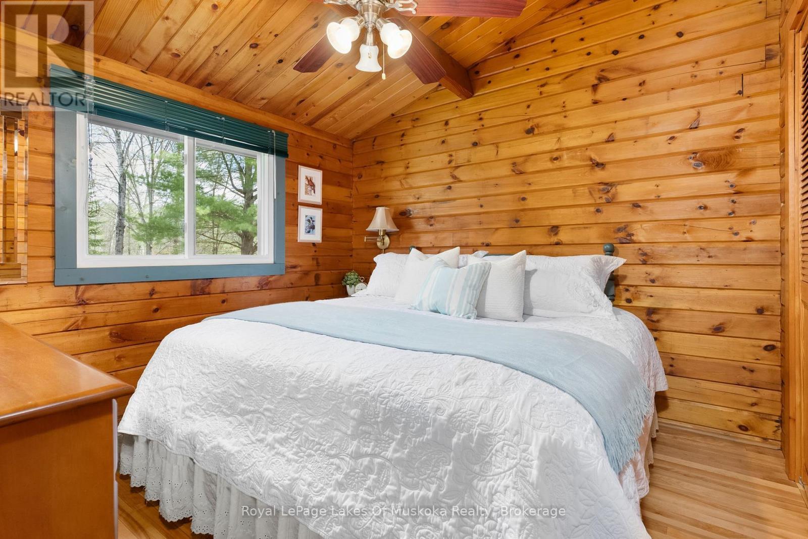 












71 VICTORIA STREET

,
Magnetawan,




Ontario
P0A1P0

