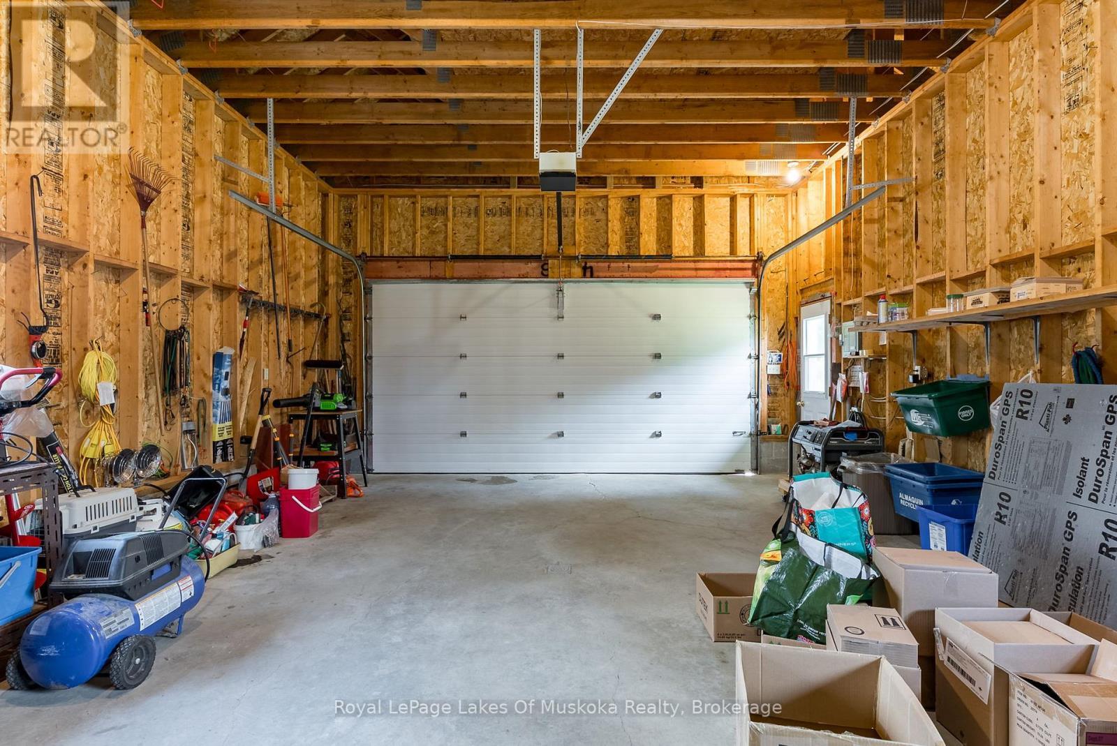 












71 VICTORIA STREET

,
Magnetawan,




Ontario
P0A1P0

