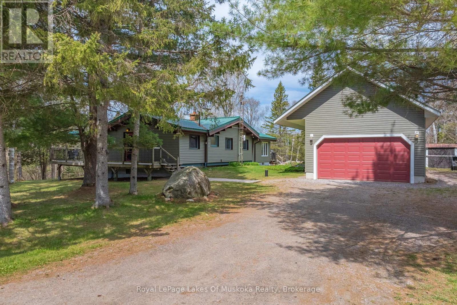 












71 VICTORIA STREET

,
Magnetawan,




Ontario
P0A1P0

