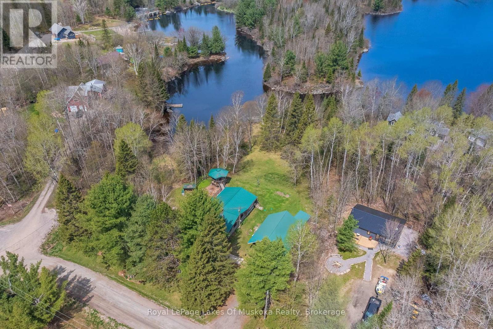 












71 VICTORIA STREET

,
Magnetawan,




Ontario
P0A1P0

