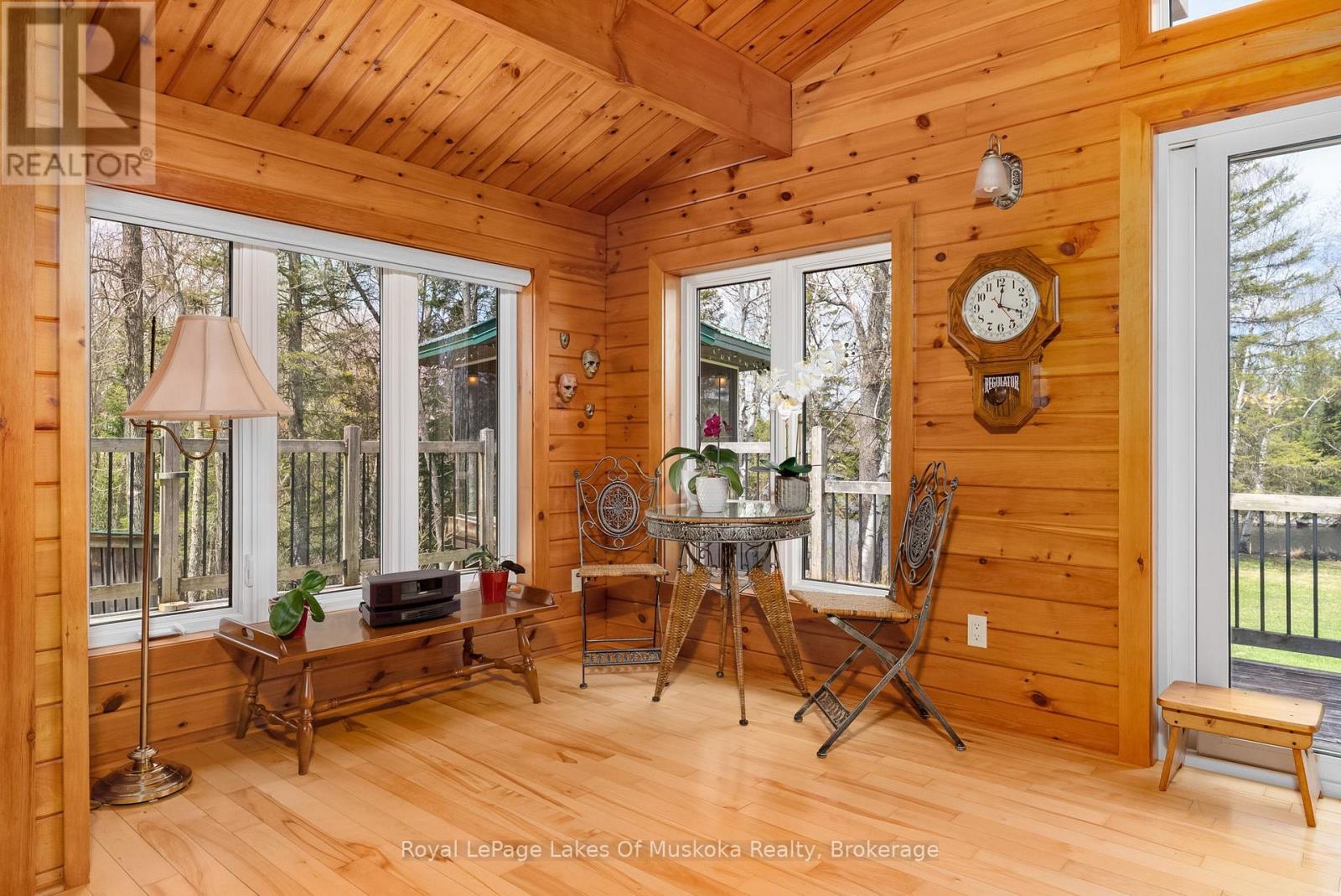 












71 VICTORIA STREET

,
Magnetawan,




Ontario
P0A1P0

