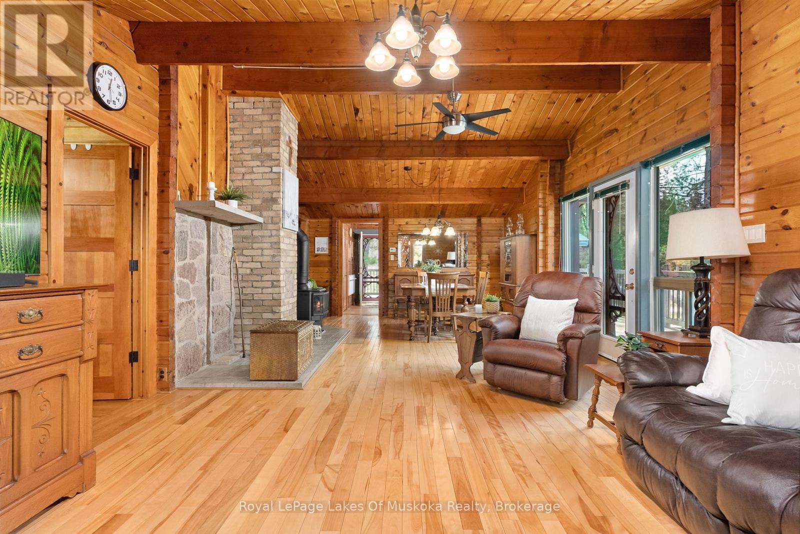 












71 VICTORIA STREET

,
Magnetawan,




Ontario
P0A1P0

