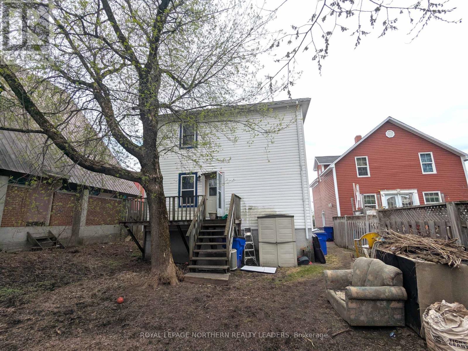 












270 CEDAR STREET N

,
Timmins (TNE - Central),




Ontario
P4N6J8

