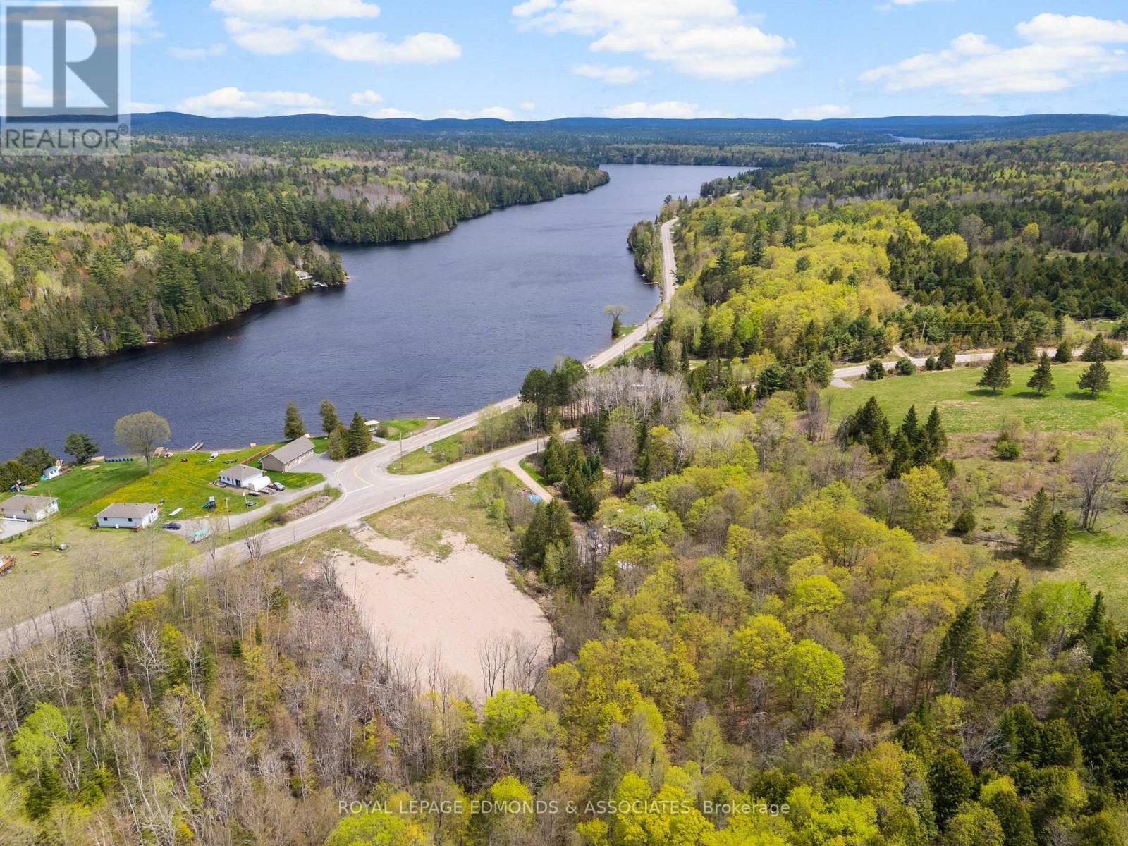 












LT 4 MATAWATCHAN ROAD

,
Greater Madawaska,







Ontario
K0J2R0

