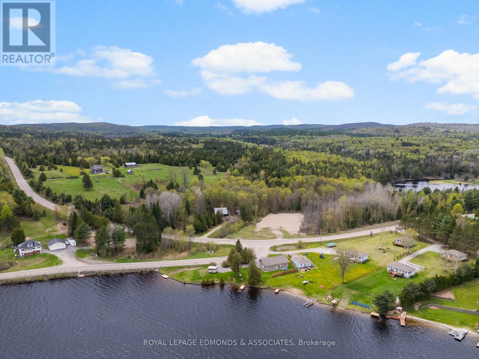 












LT 6 MATAWATCHAN ROAD

,
Greater Madawaska,







Ontario
K0J2R0

